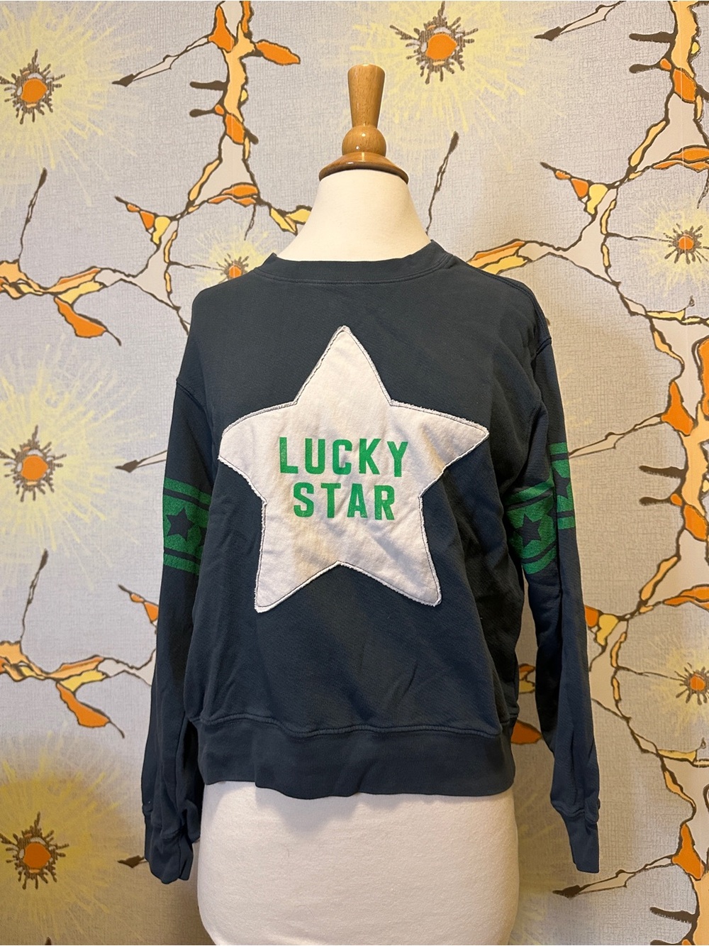 Daydreamer Black & White Branded Lucky Star Crewneck Sweatshirt XS